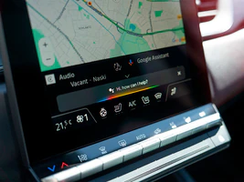 ecrã digital tátil novo mitsubishi eclipse cross ev